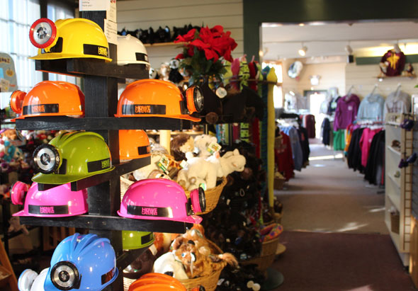 hc-web-header-inset-gift-2